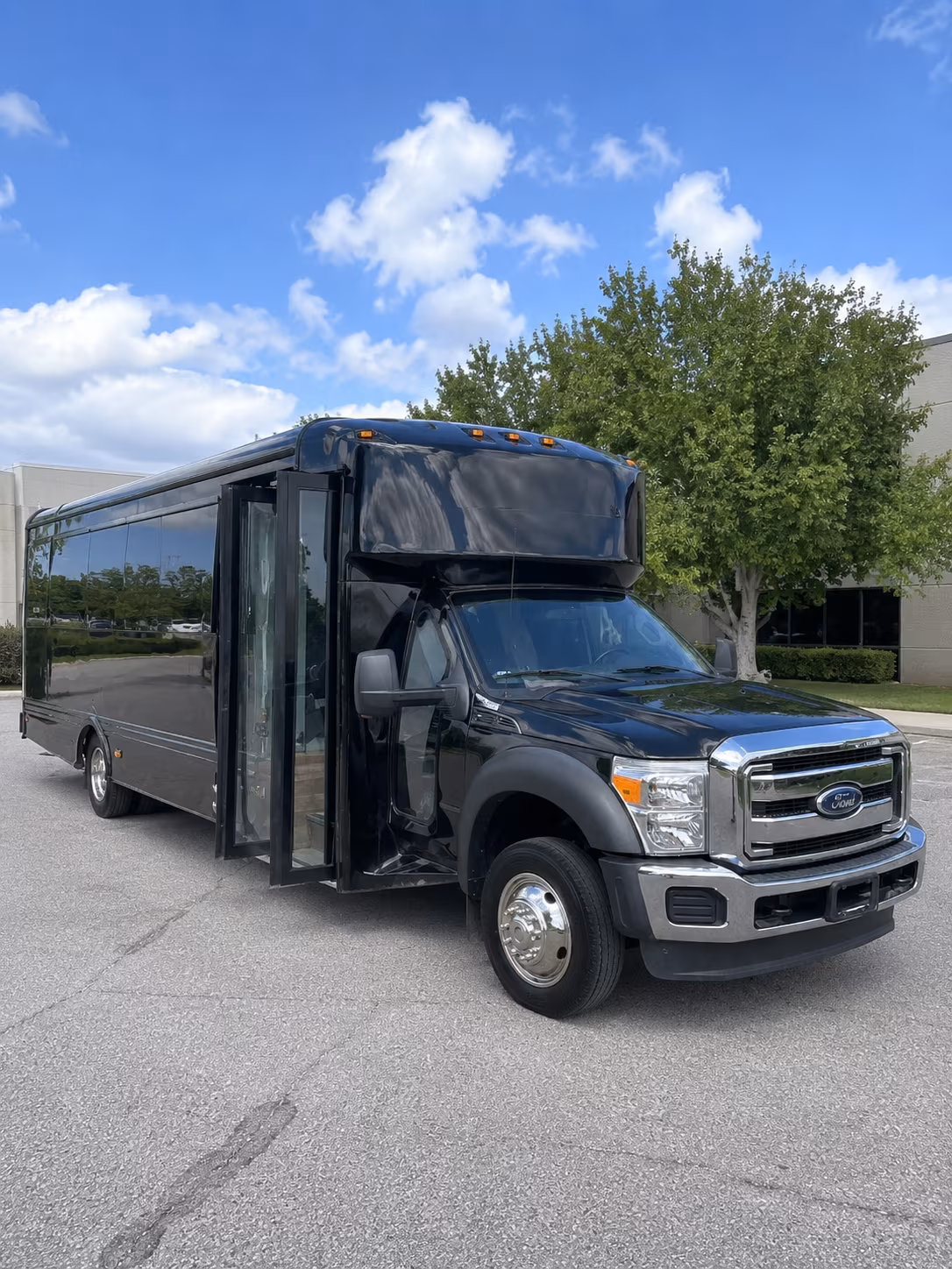 sandy springs party buses for bachelorette bar crawls along roswell road