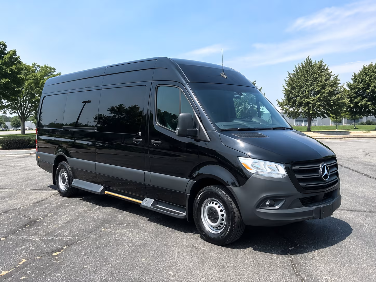 secure transportation for your next airport transfer 2