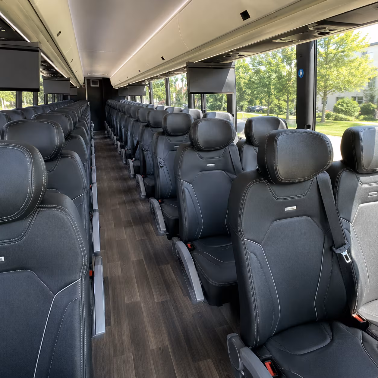 secure transportation for your next bachelor or bachelorette party 5