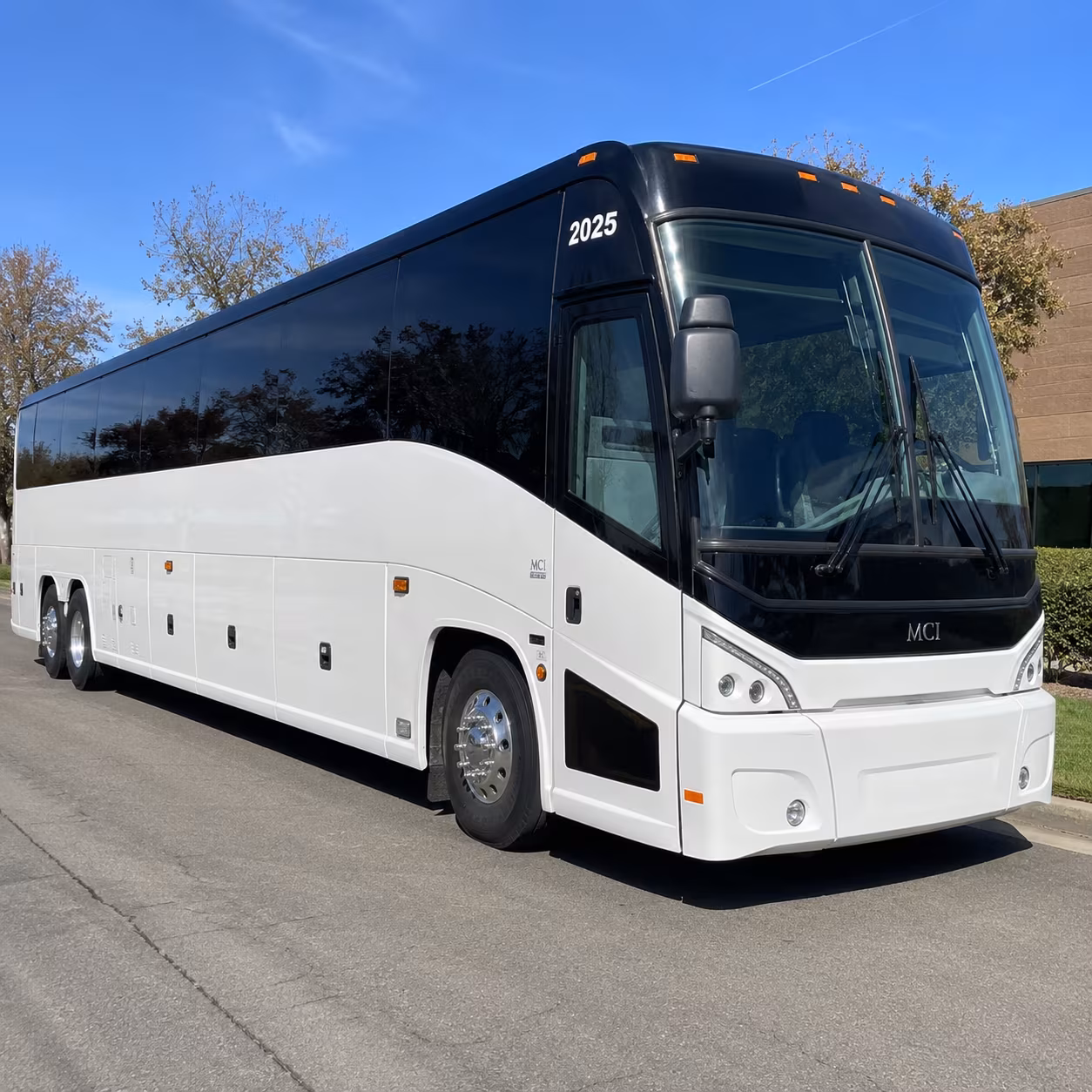 secure transportation for your next concert or music festival 1